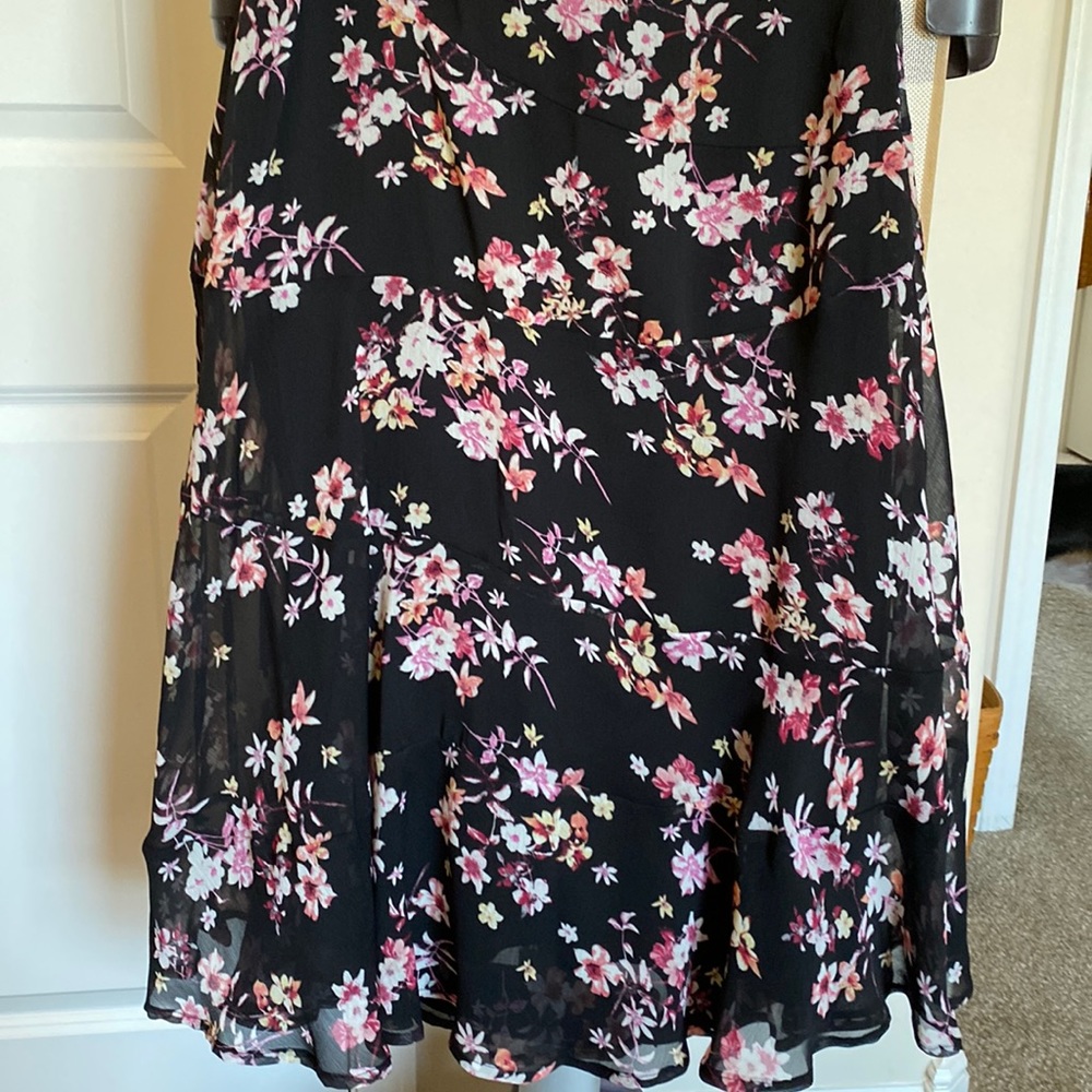 Beautiful Spring Summer Skirt. Only worn a couple of times